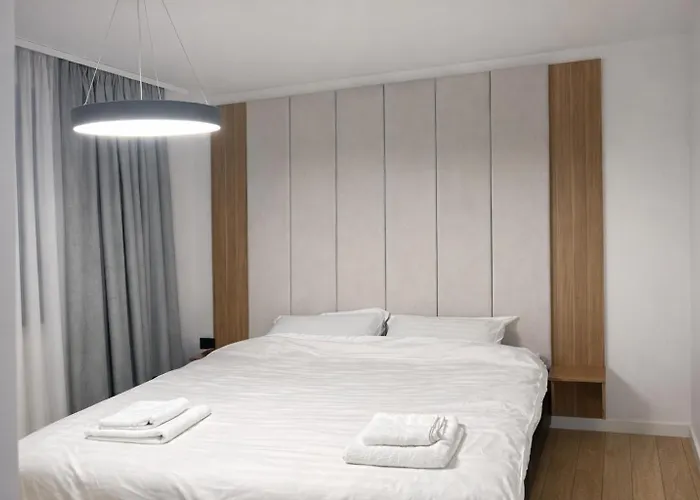 2 C3 Grand Apartment